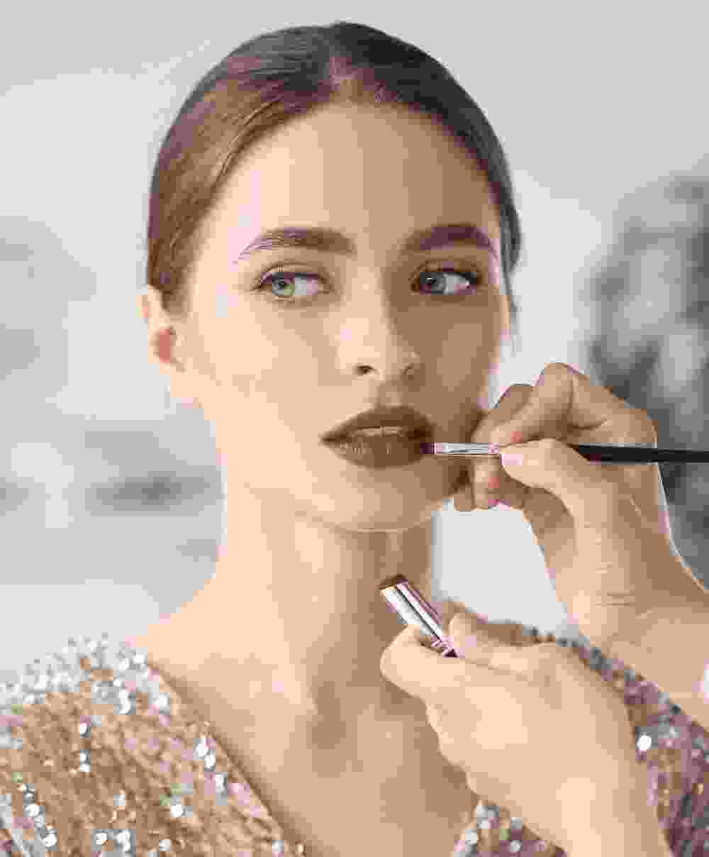 Lightweight Lip Gloss - Image 3