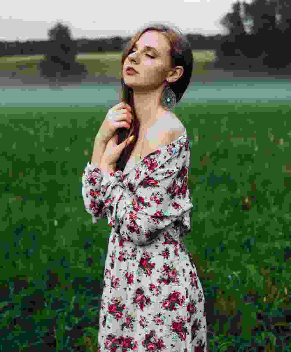 Long Sleeve Floral Dress - Image 3